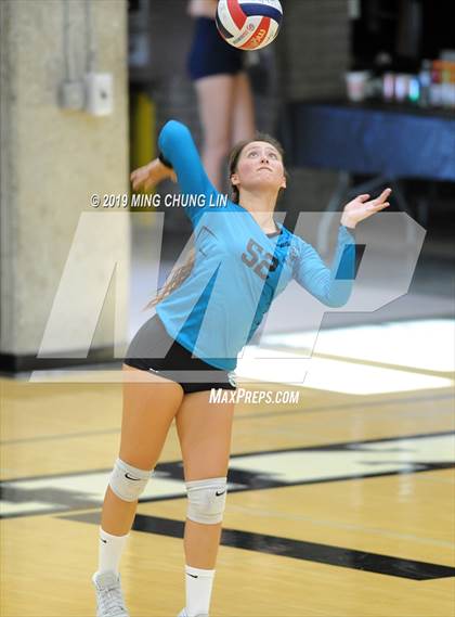 Thumbnail 3 in Tesoro @ Aliso Niguel photogallery.