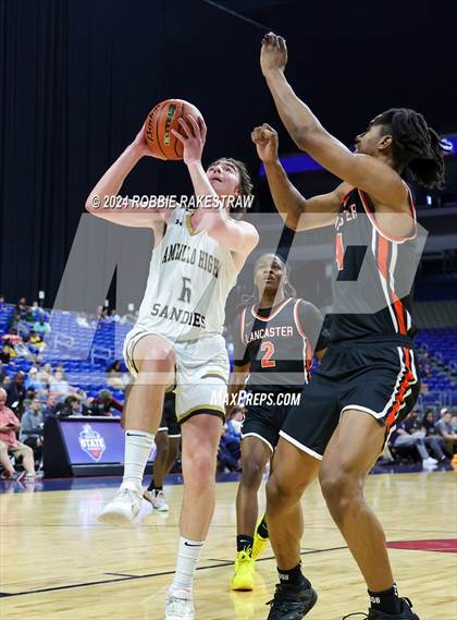 Thumbnail 2 in Amarillo vs. Lancaster (UIL 5A Basketball Semifinal) photogallery.
