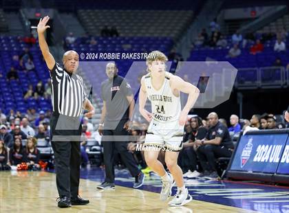 Thumbnail 3 in Amarillo vs. Lancaster (UIL 5A Basketball Semifinal) photogallery.