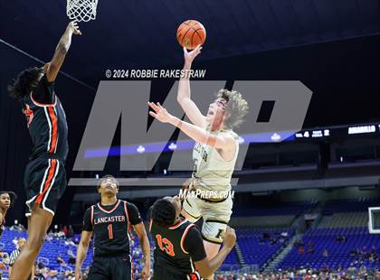 Thumbnail 1 in Amarillo vs. Lancaster (UIL 5A Basketball Semifinal) photogallery.