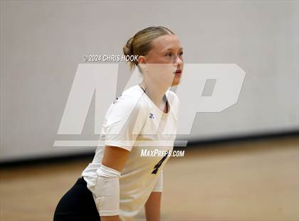 Thumbnail 3 in Casa Grande vs Globe (The Florence VB Invitational) photogallery.