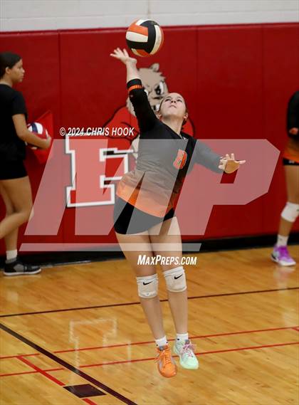 Thumbnail 2 in Casa Grande vs Globe (The Florence VB Invitational) photogallery.