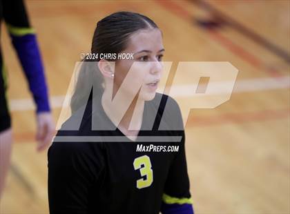 Thumbnail 3 in Casa Grande vs Globe (The Florence VB Invitational) photogallery.