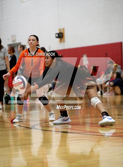 Thumbnail 3 in Casa Grande vs Globe (The Florence VB Invitational) photogallery.
