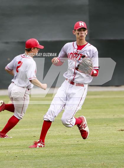 Thumbnail 3 in North vs. Fresno photogallery.