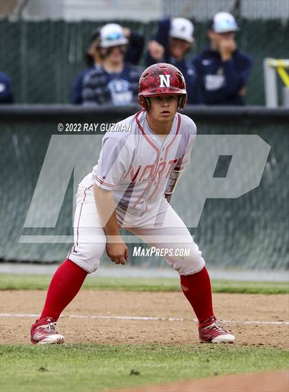 Thumbnail 1 in North vs. Fresno photogallery.