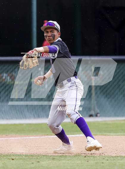 Thumbnail 1 in North vs. Fresno photogallery.