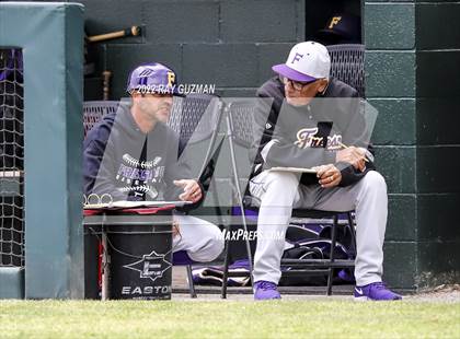 Thumbnail 2 in North vs. Fresno photogallery.