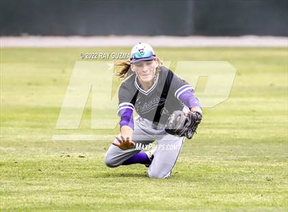 Thumbnail 2 in North vs. Fresno photogallery.