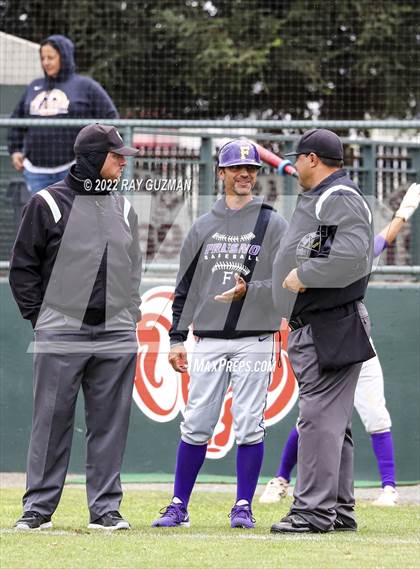 Thumbnail 3 in North vs. Fresno photogallery.
