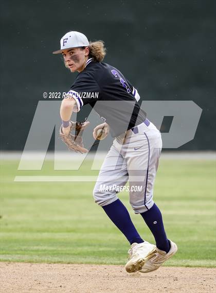 Thumbnail 3 in North vs. Fresno photogallery.