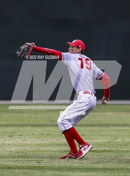 Thumbnail 3 in North vs. Fresno photogallery.