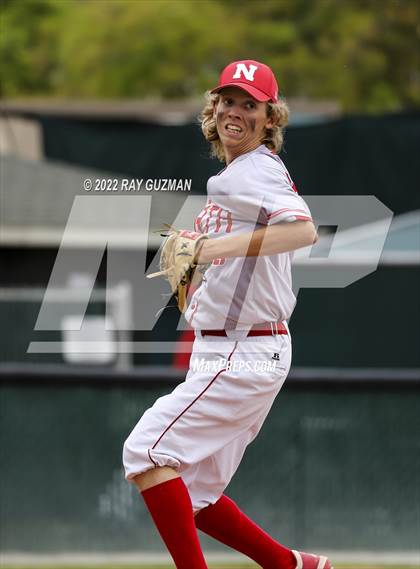 Thumbnail 2 in North vs. Fresno photogallery.