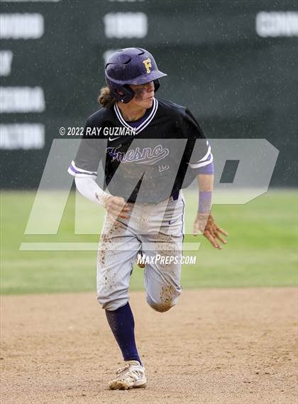 Thumbnail 3 in North vs. Fresno photogallery.