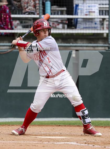 Thumbnail 3 in North vs. Fresno photogallery.