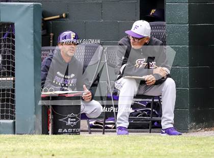 Thumbnail 3 in North vs. Fresno photogallery.