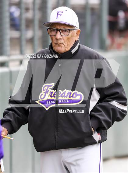 Thumbnail 1 in North vs. Fresno photogallery.