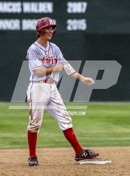 Thumbnail 2 in North vs. Fresno photogallery.