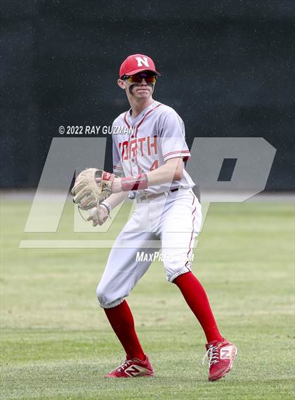 Thumbnail 1 in North vs. Fresno photogallery.
