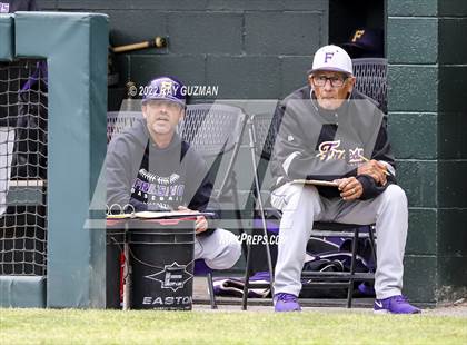 Thumbnail 2 in North vs. Fresno photogallery.