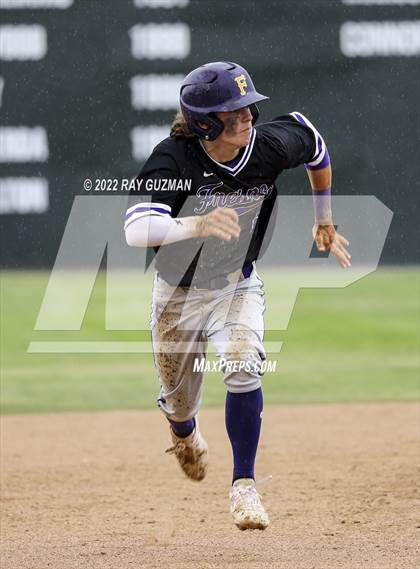Thumbnail 1 in North vs. Fresno photogallery.