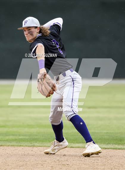 Thumbnail 2 in North vs. Fresno photogallery.