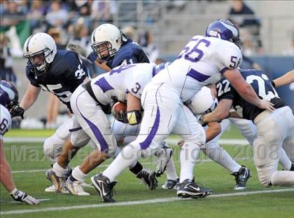 Thumbnail 2 in Bellarmine Prep vs. Puyallup (Emerald City Kickoff Classic) photogallery.