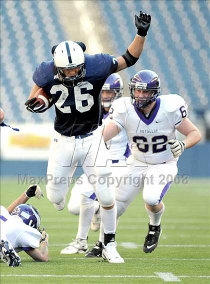 Thumbnail 2 in Bellarmine Prep vs. Puyallup (Emerald City Kickoff Classic) photogallery.