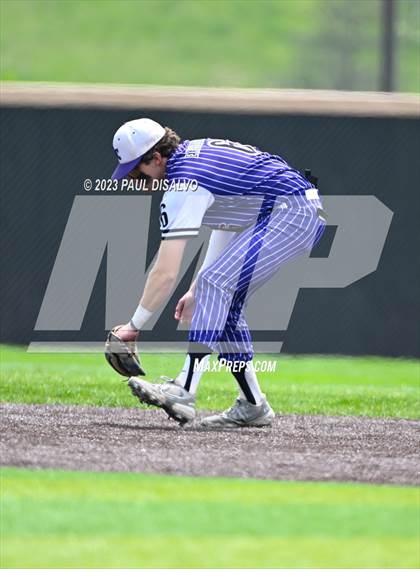 Thumbnail 2 in Fossil Ridge vs. Douglas County (CHSAA 5A Region 5) photogallery.