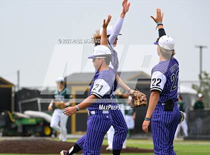 Thumbnail 1 in Fossil Ridge vs. Douglas County (CHSAA 5A Region 5) photogallery.