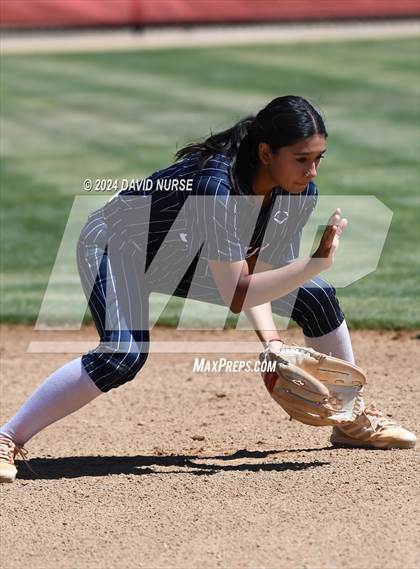 Thumbnail 1 in La Quinta @ Paraclete (CIF SS Division 4 Quarterfinal) photogallery.