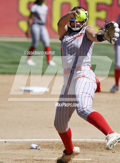 Thumbnail 2 in La Quinta @ Paraclete (CIF SS Division 4 Quarterfinal) photogallery.