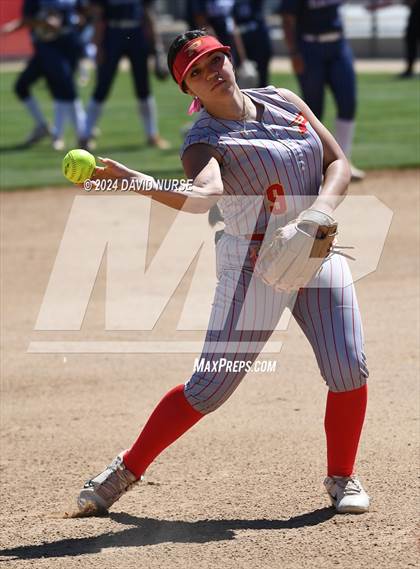 Thumbnail 1 in La Quinta @ Paraclete (CIF SS Division 4 Quarterfinal) photogallery.