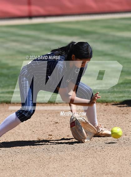 Thumbnail 2 in La Quinta @ Paraclete (CIF SS Division 4 Quarterfinal) photogallery.