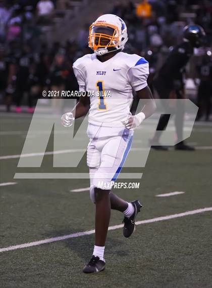 Thumbnail 2 in Fort Bend Hightower vs Milby photogallery.
