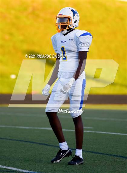 Thumbnail 2 in Fort Bend Hightower vs Milby photogallery.