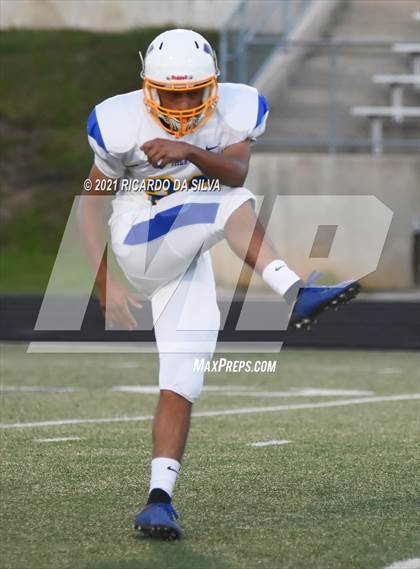 Thumbnail 2 in Fort Bend Hightower vs Milby photogallery.