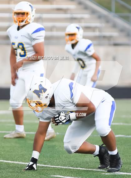 Thumbnail 1 in Fort Bend Hightower vs Milby photogallery.