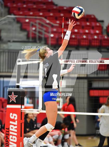 Thumbnail 3 in Plano West @ Coppell photogallery.