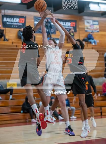 Thumbnail 2 in Eastside Catholic (WA) vs Fairfax (Torrey Pines Holiday Classic Tip-Off ) photogallery.