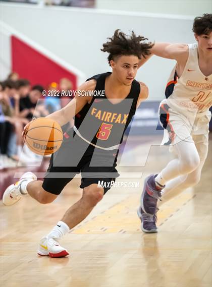 Thumbnail 1 in Eastside Catholic (WA) vs Fairfax (Torrey Pines Holiday Classic Tip-Off ) photogallery.