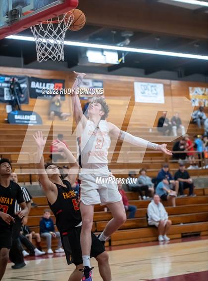 Thumbnail 3 in Eastside Catholic (WA) vs Fairfax (Torrey Pines Holiday Classic Tip-Off ) photogallery.