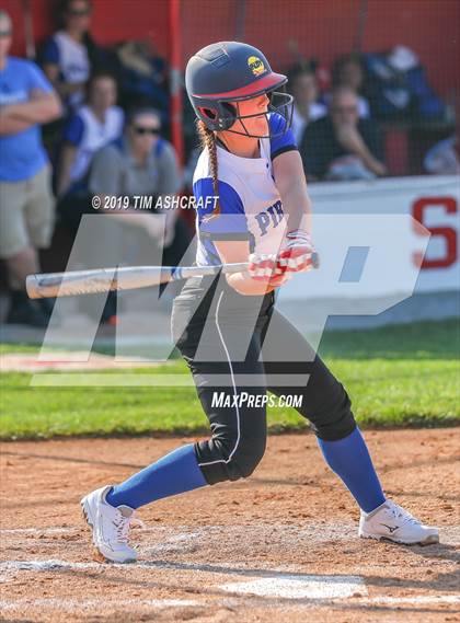 Thumbnail 2 in Greensburg vs. South Dearborn (IHSAA Sectional Final) photogallery.
