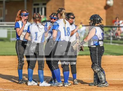 Thumbnail 3 in Greensburg vs. South Dearborn (IHSAA Sectional Final) photogallery.