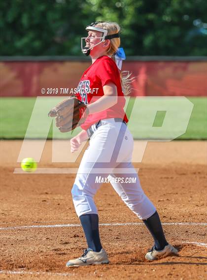 Thumbnail 3 in Greensburg vs. South Dearborn (IHSAA Sectional Final) photogallery.