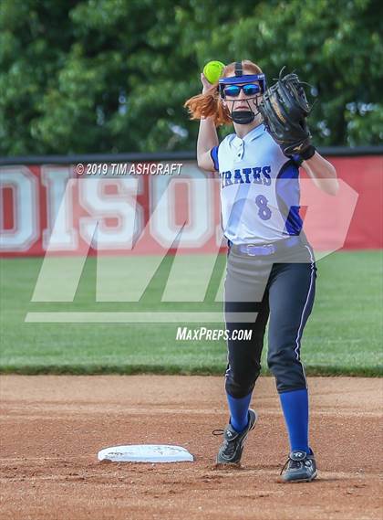 Thumbnail 2 in Greensburg vs. South Dearborn (IHSAA Sectional Final) photogallery.