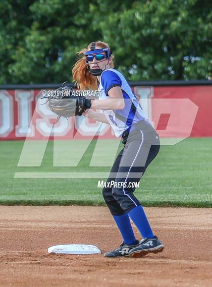 Thumbnail 1 in Greensburg vs. South Dearborn (IHSAA Sectional Final) photogallery.