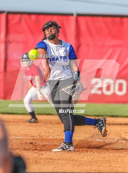 Thumbnail 1 in Greensburg vs. South Dearborn (IHSAA Sectional Final) photogallery.