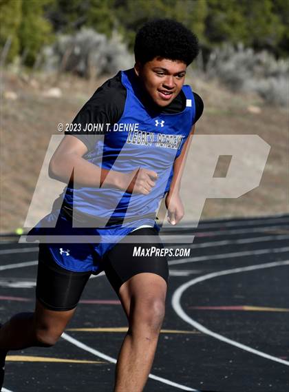 Thumbnail 1 in Peña Relays photogallery.