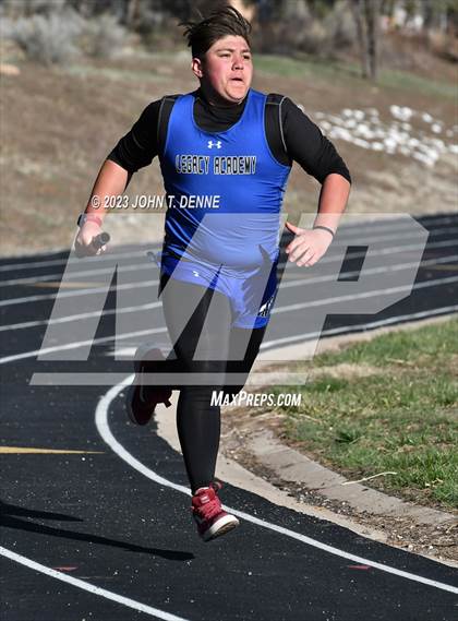 Thumbnail 3 in Peña Relays photogallery.